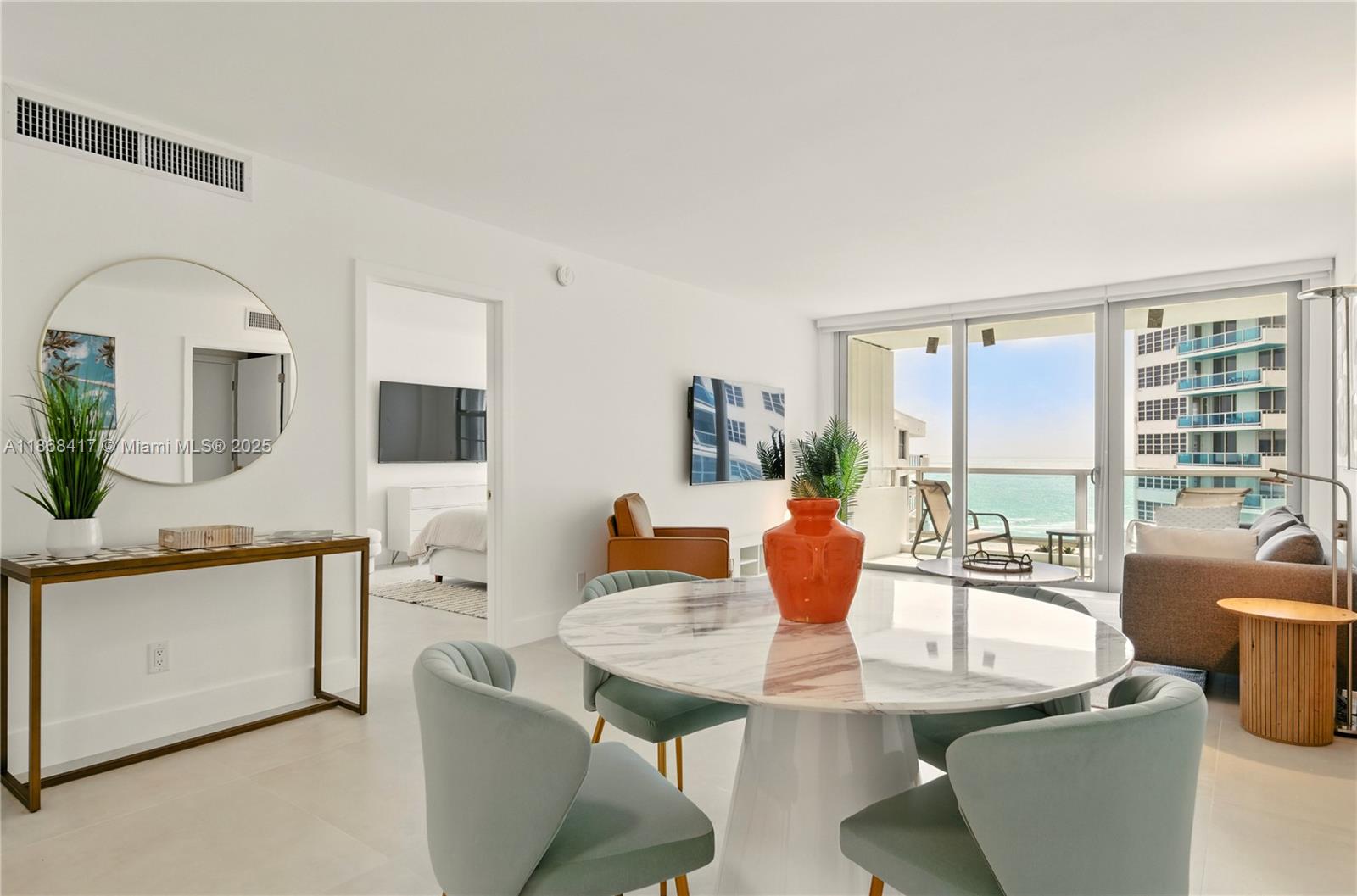 5151 Collins Ave #1026