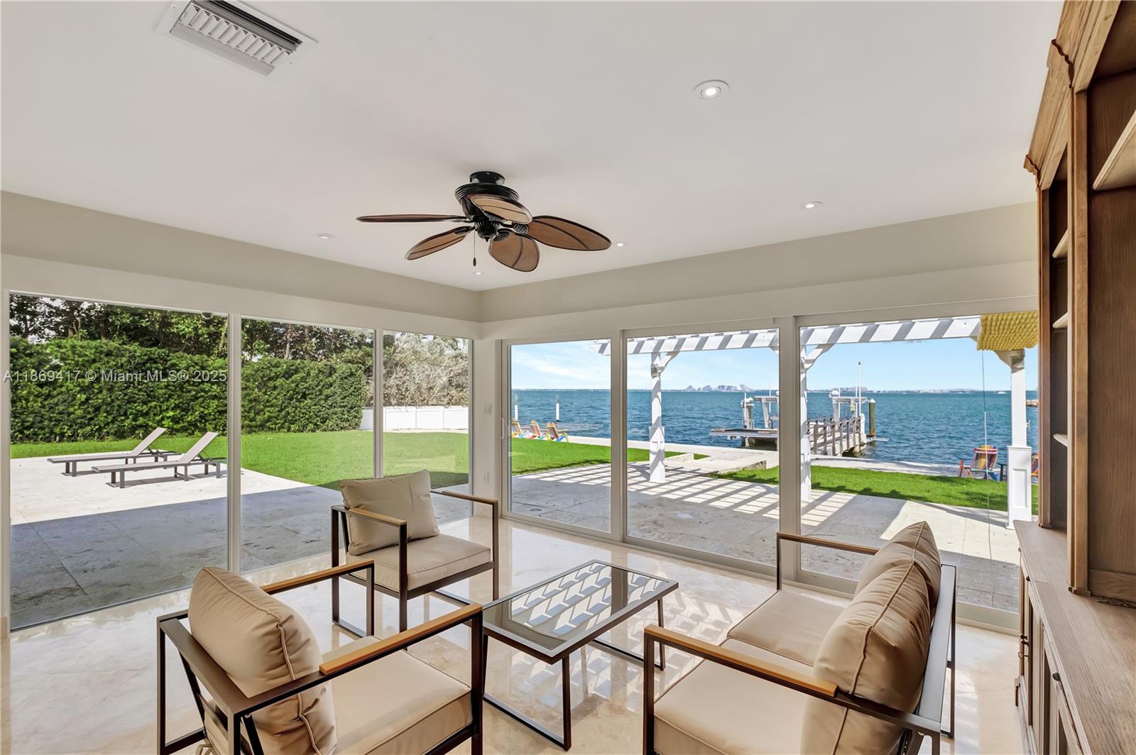 200 Harbor Dr Key Biscayne, FL 33149 200 Harbor Dr Key Biscayne, FL 33149