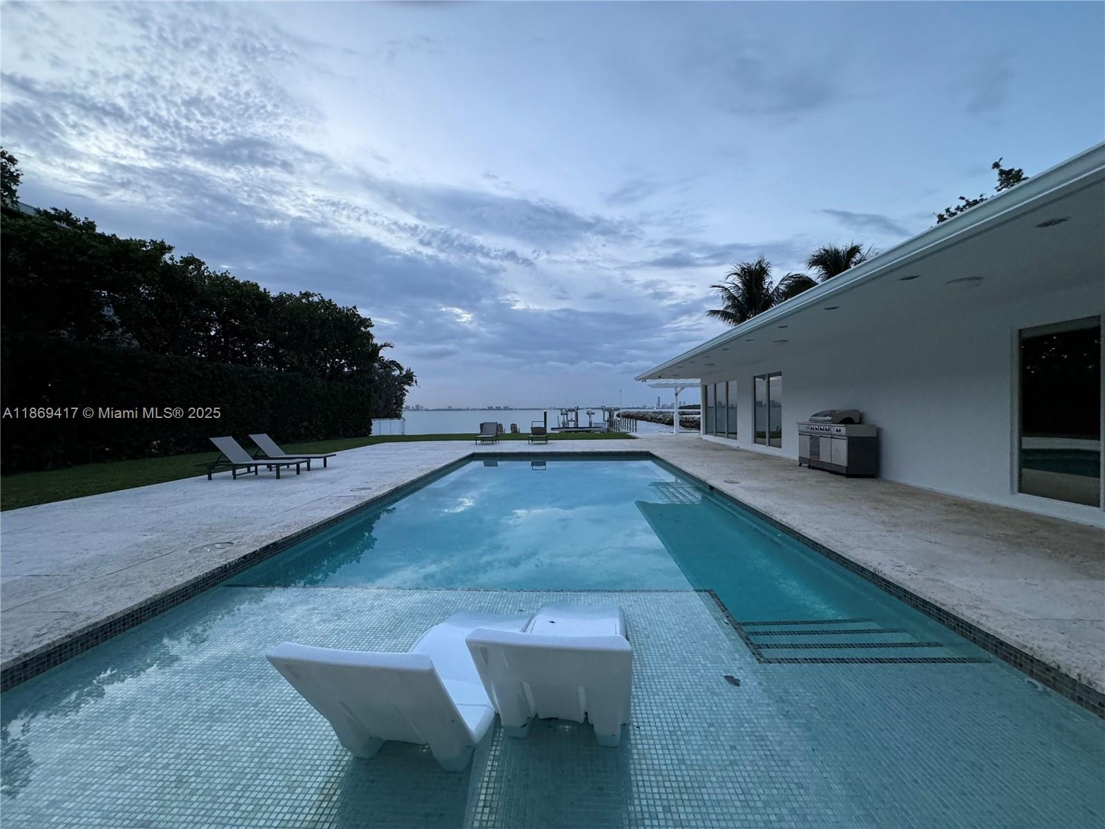 200 Harbor Dr Key Biscayne, FL 33149 200 Harbor Dr Key Biscayne, FL 33149