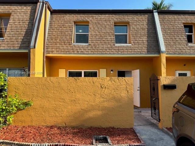 5954 NW 25th Ct #217 Sunrise, FL 33313