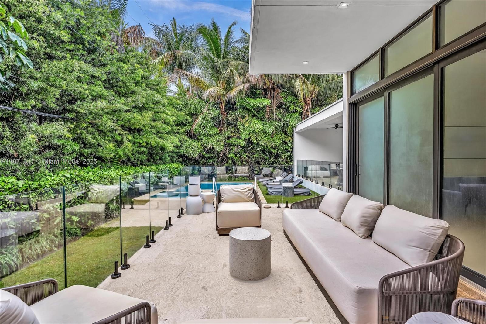 1350 98th St Bay Harbor Islands, FL 33154