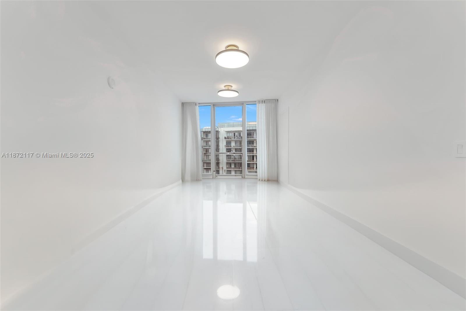 image Aston Martin Residences11