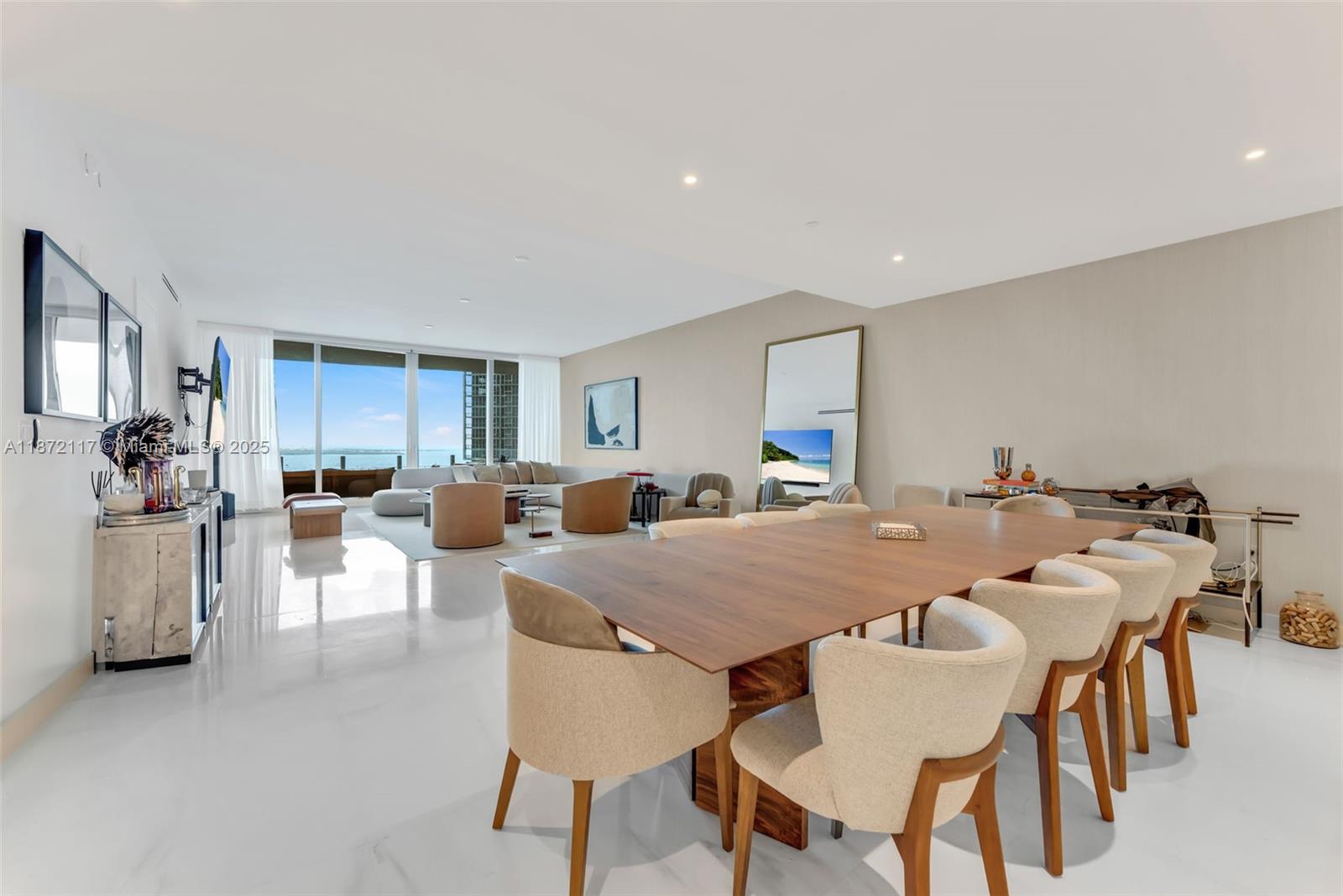 image Aston Martin Residences2