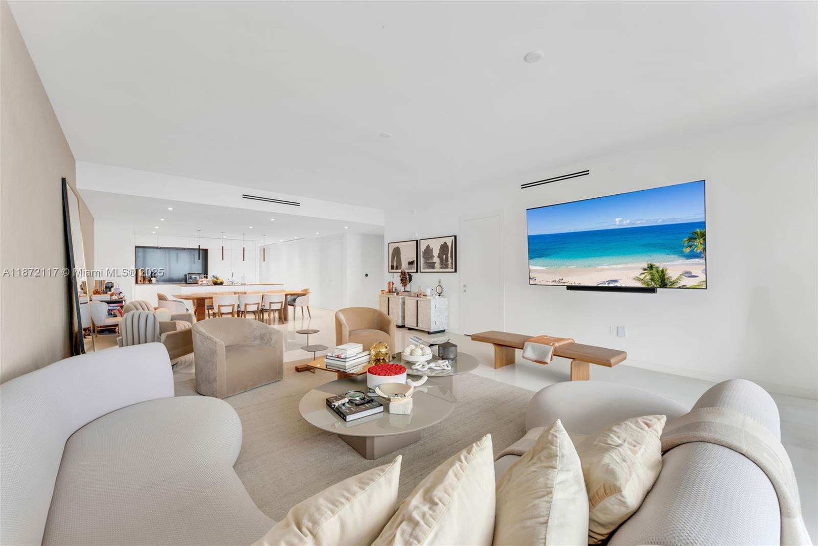image Aston Martin Residences5