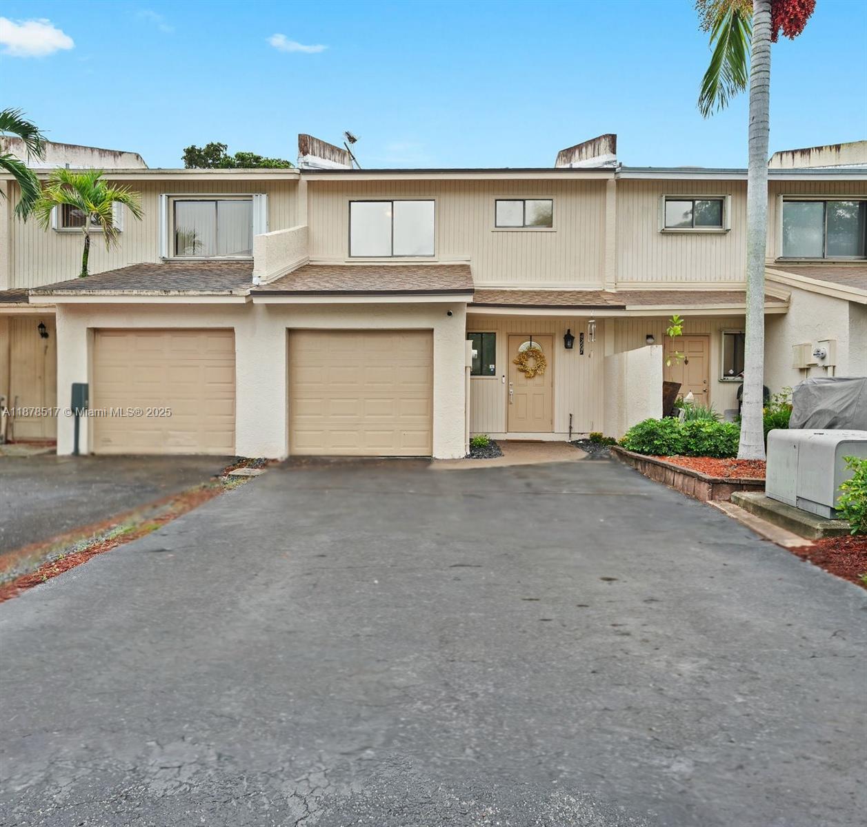 4267 NW 76th Ave