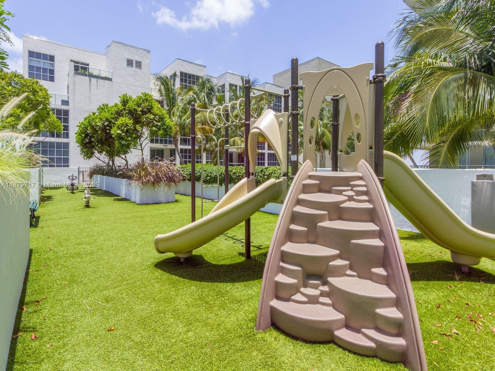 image Two Midtown Miami Condo18