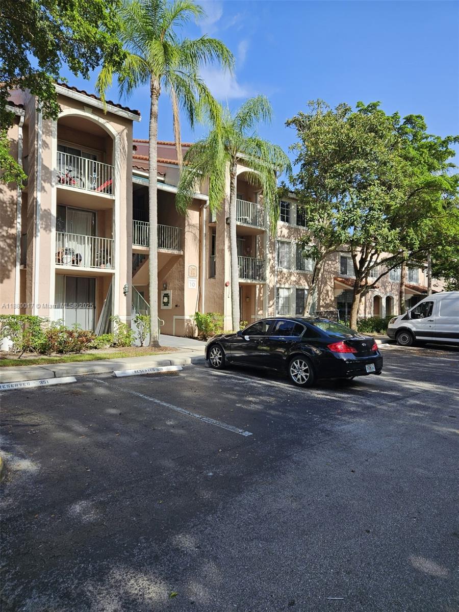12160 Saint Andrews Pl #112