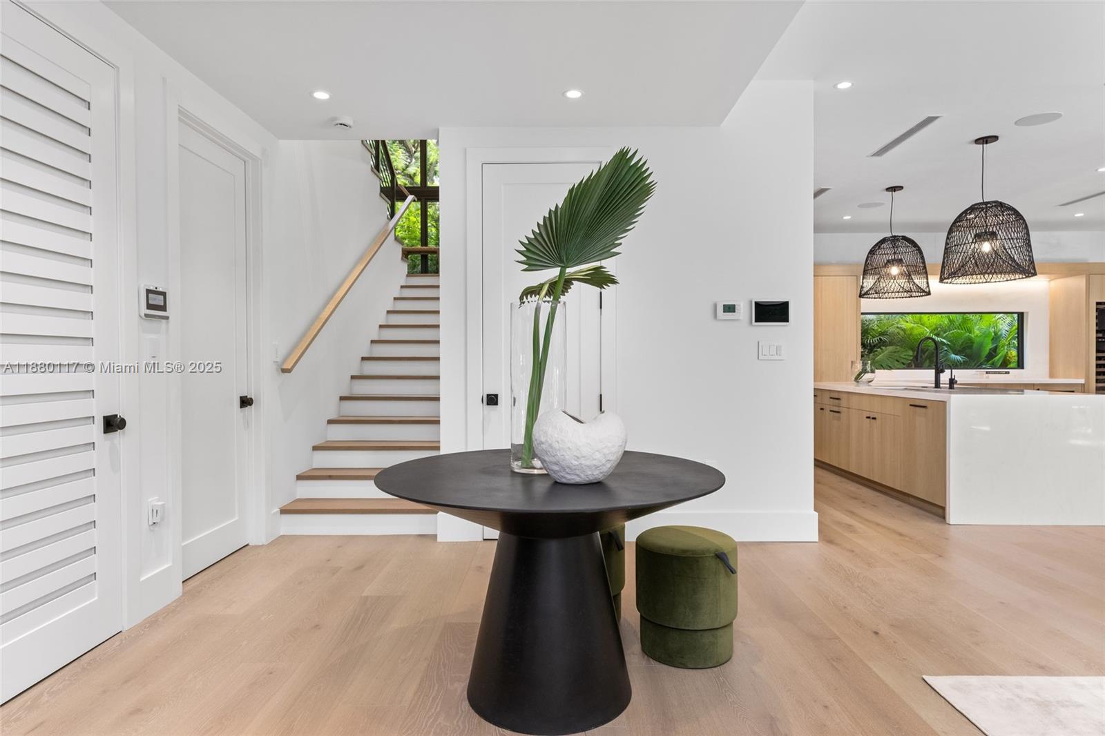 4024 Bonita Ave Miami, FL 33133