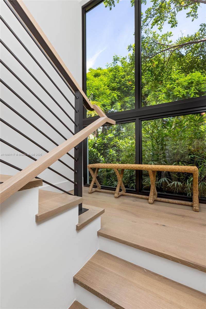 4024 Bonita Ave Miami, FL 33133