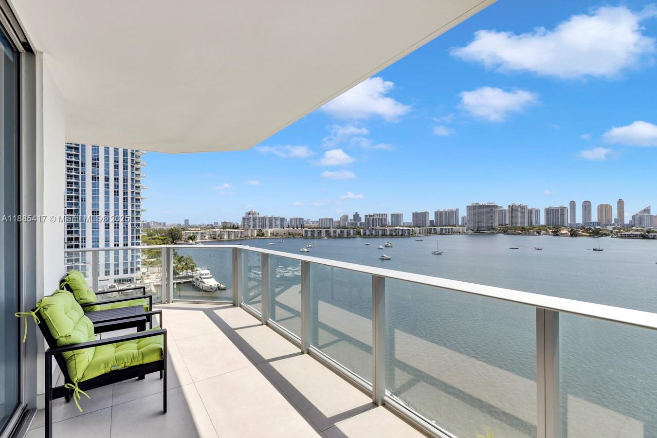 17111 Biscayne Blvd #909