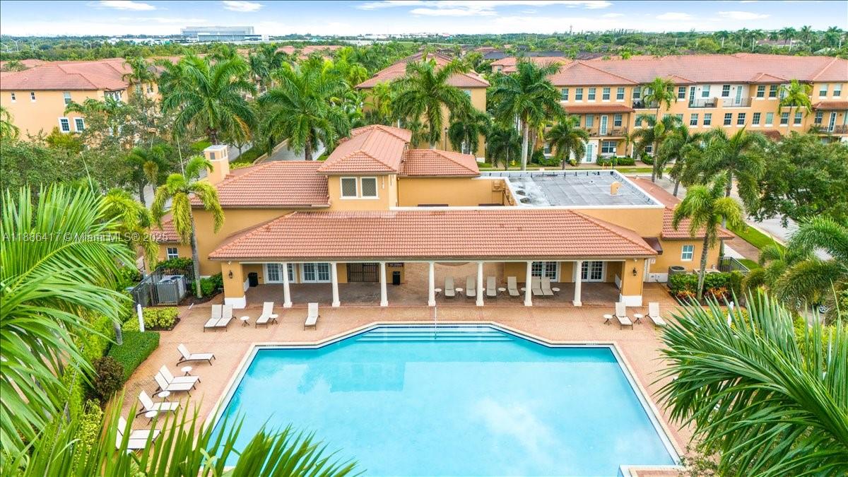 1048 SW 147th Ave #10107