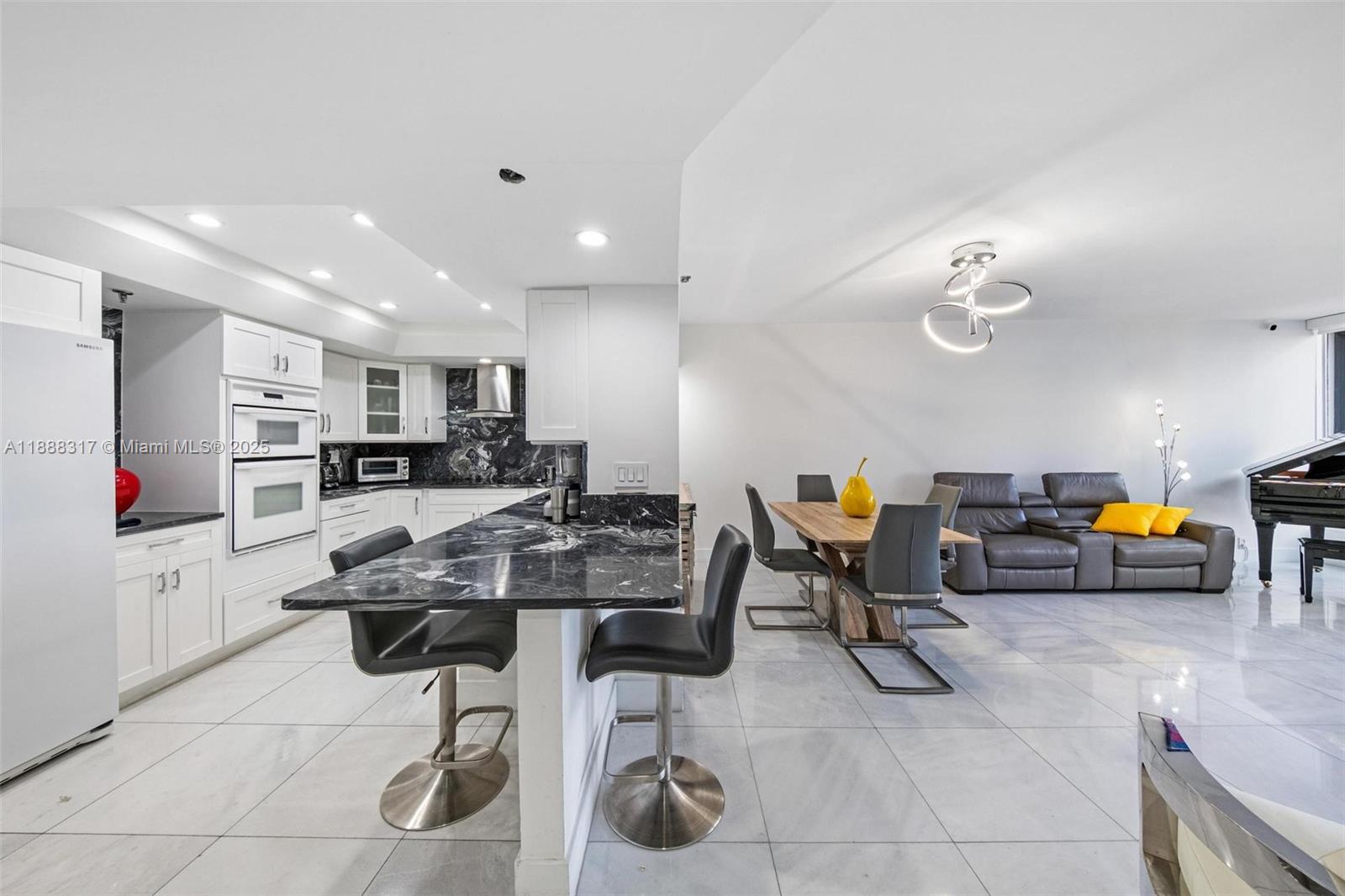 image Brickell Key One14