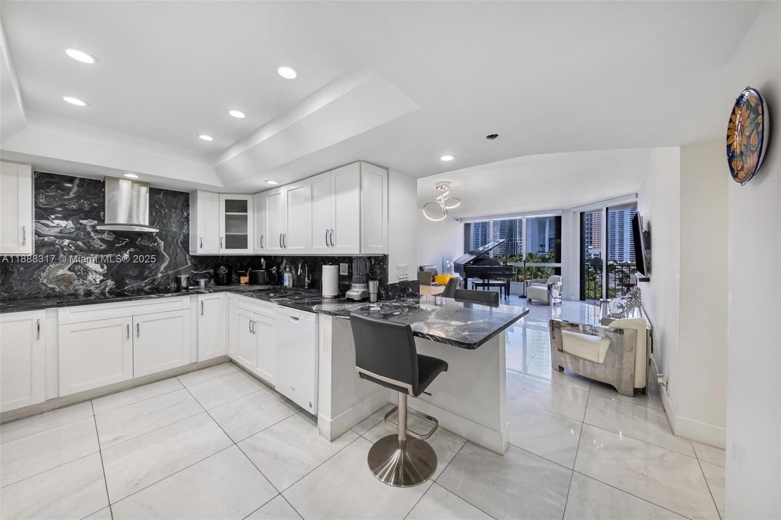 image Brickell Key One17