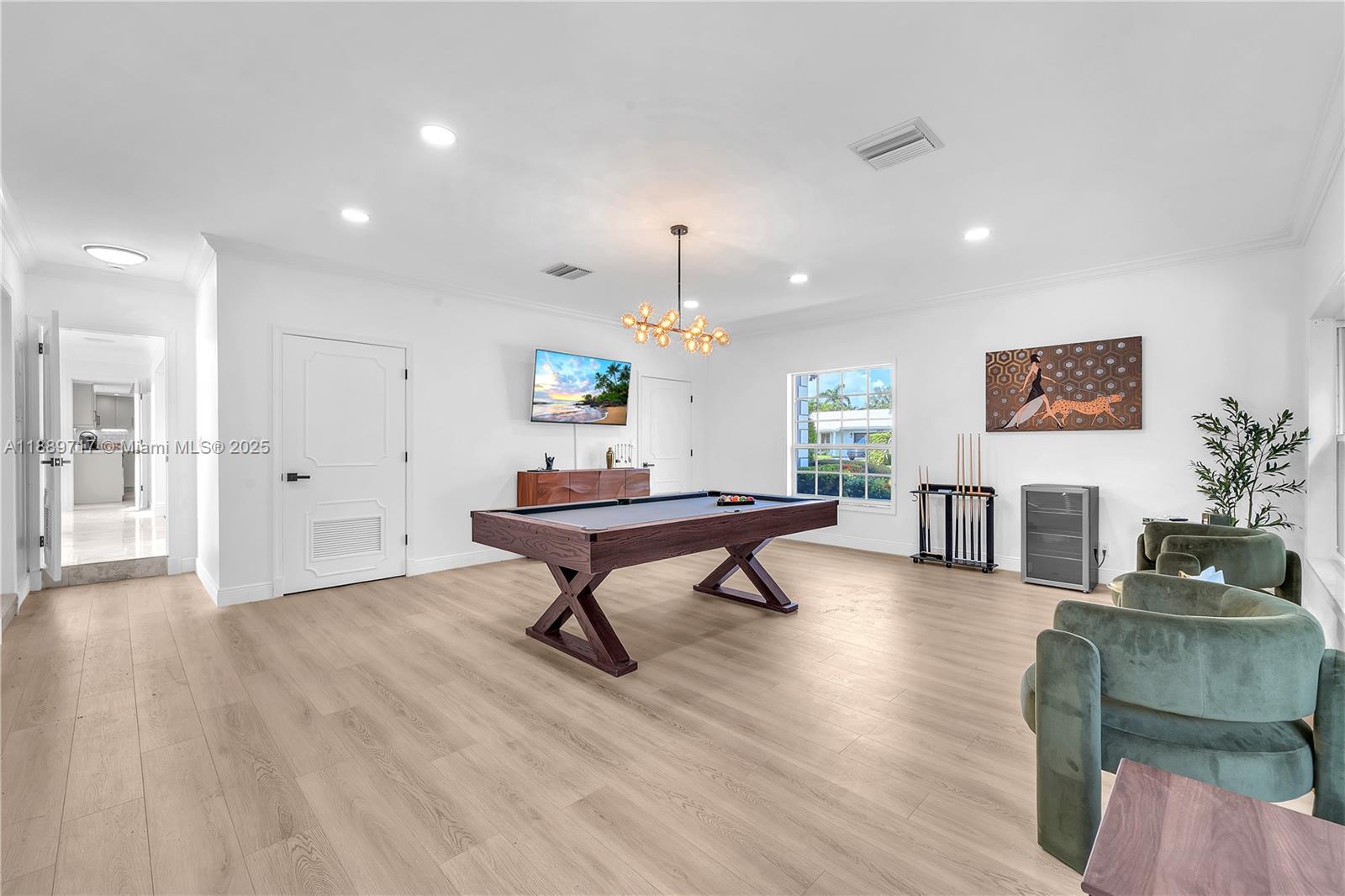 4440 NE 23rd Ave Lighthouse Point, FL 33064