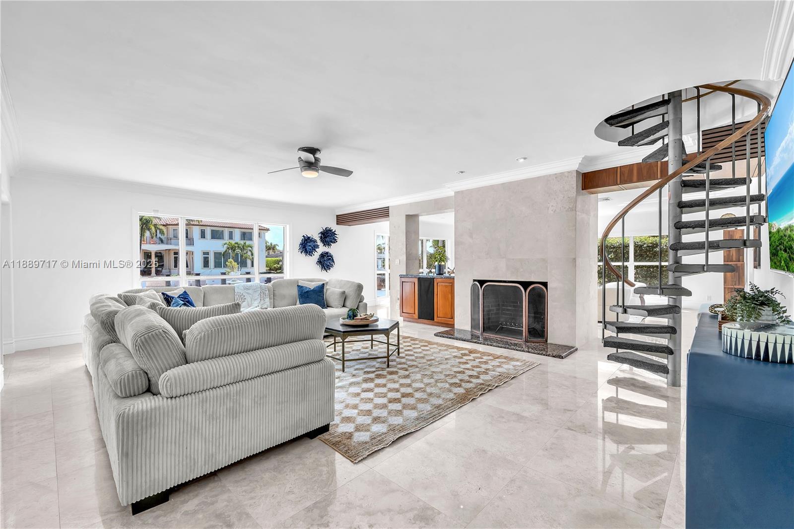 4440 NE 23rd Ave Lighthouse Point, FL 33064