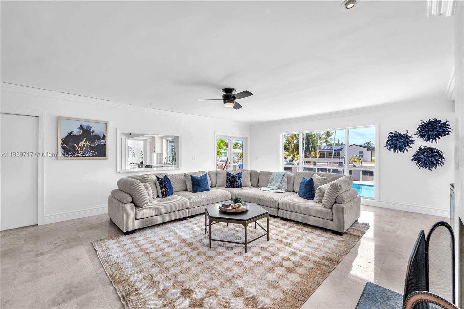 4440 NE 23rd Ave Lighthouse Point, FL 33064