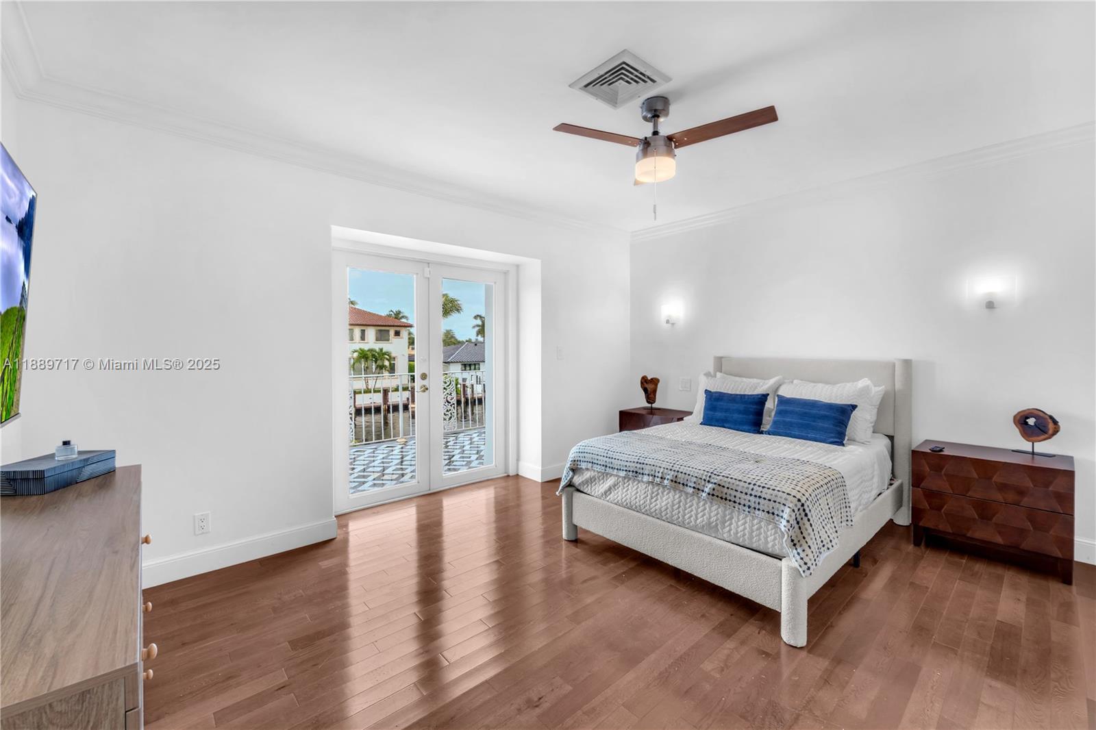 4440 NE 23rd Ave Lighthouse Point, FL 33064