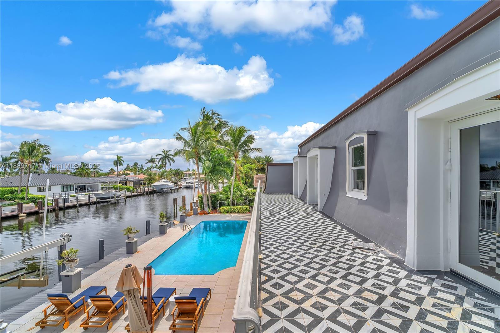 4440 NE 23rd Ave Lighthouse Point, FL 33064