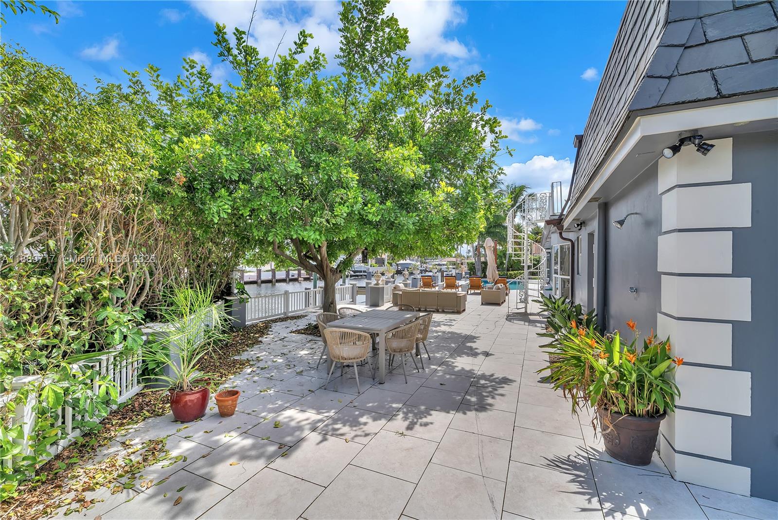 4440 NE 23rd Ave Lighthouse Point, FL 33064