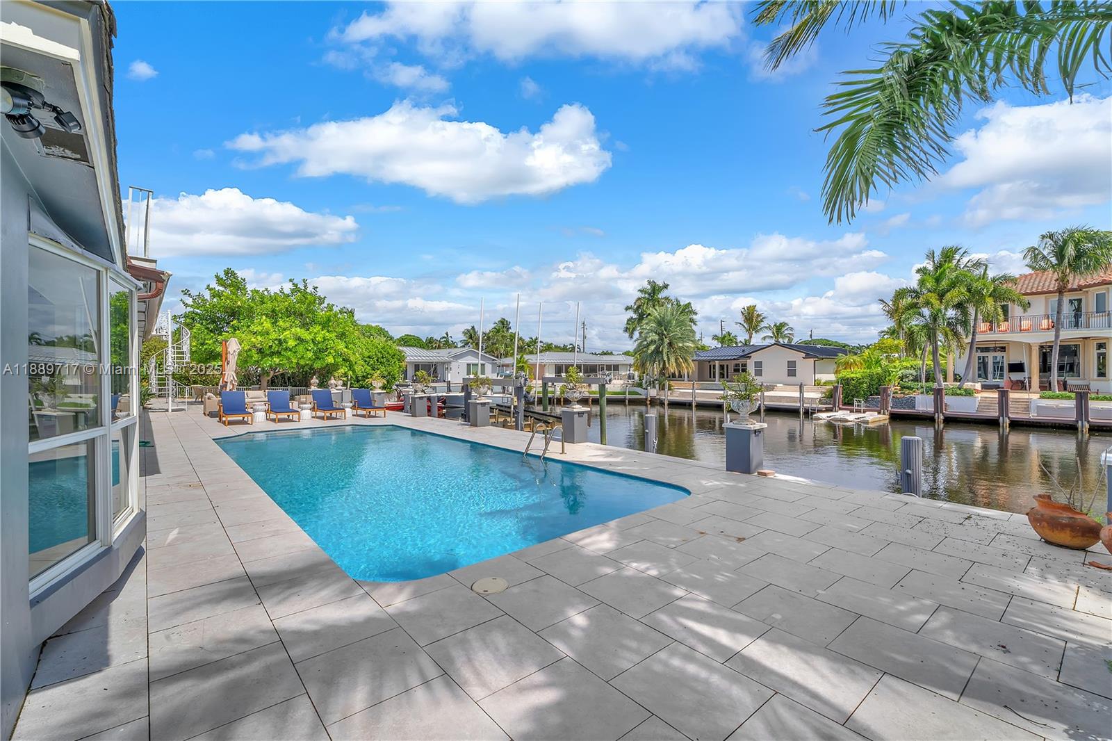 4440 NE 23rd Ave Lighthouse Point, FL 33064