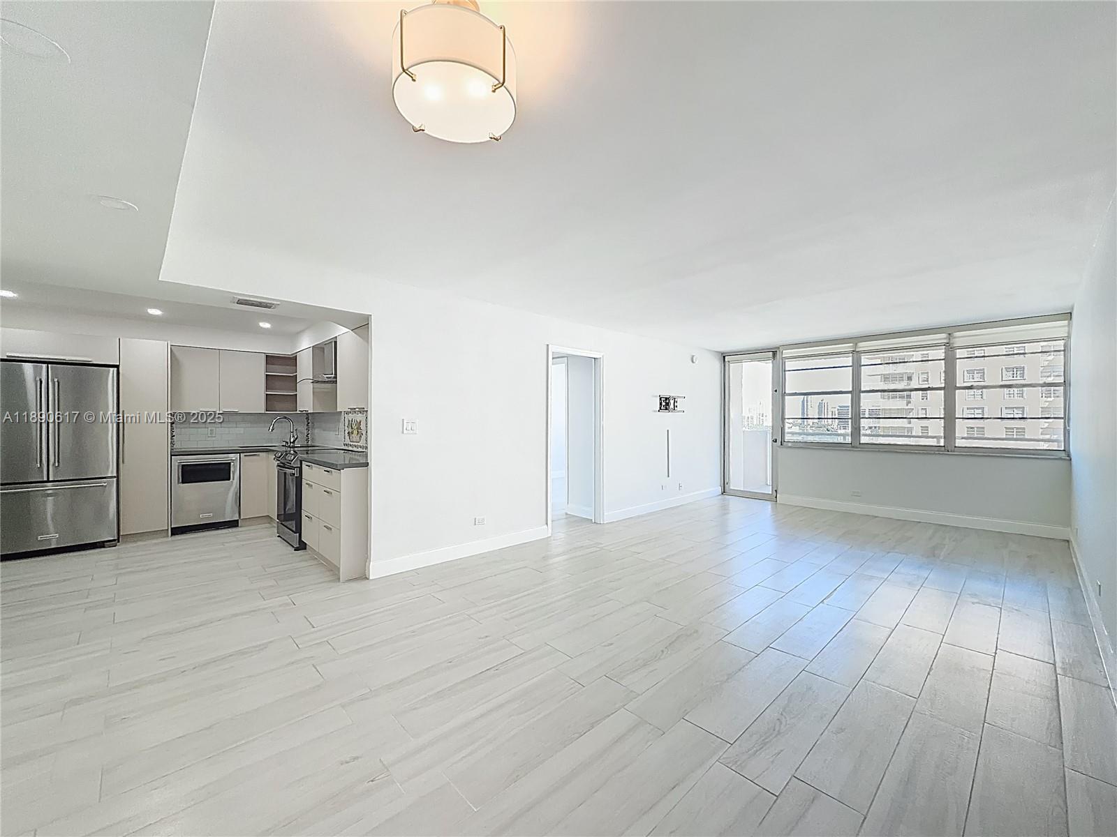 image Winston Towers 10016