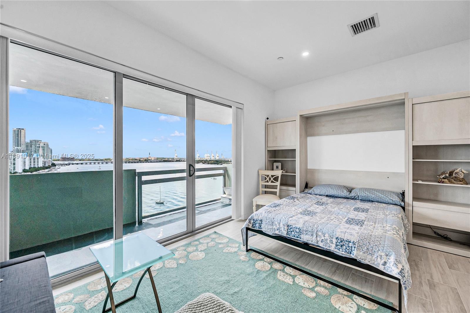 1500 W Bay Rd #1536S Miami Beach, FL 33139 1500 W Bay Rd #1536S Miami Beach, FL 33139