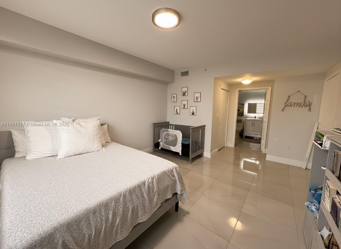 image Venture At Aventura West12