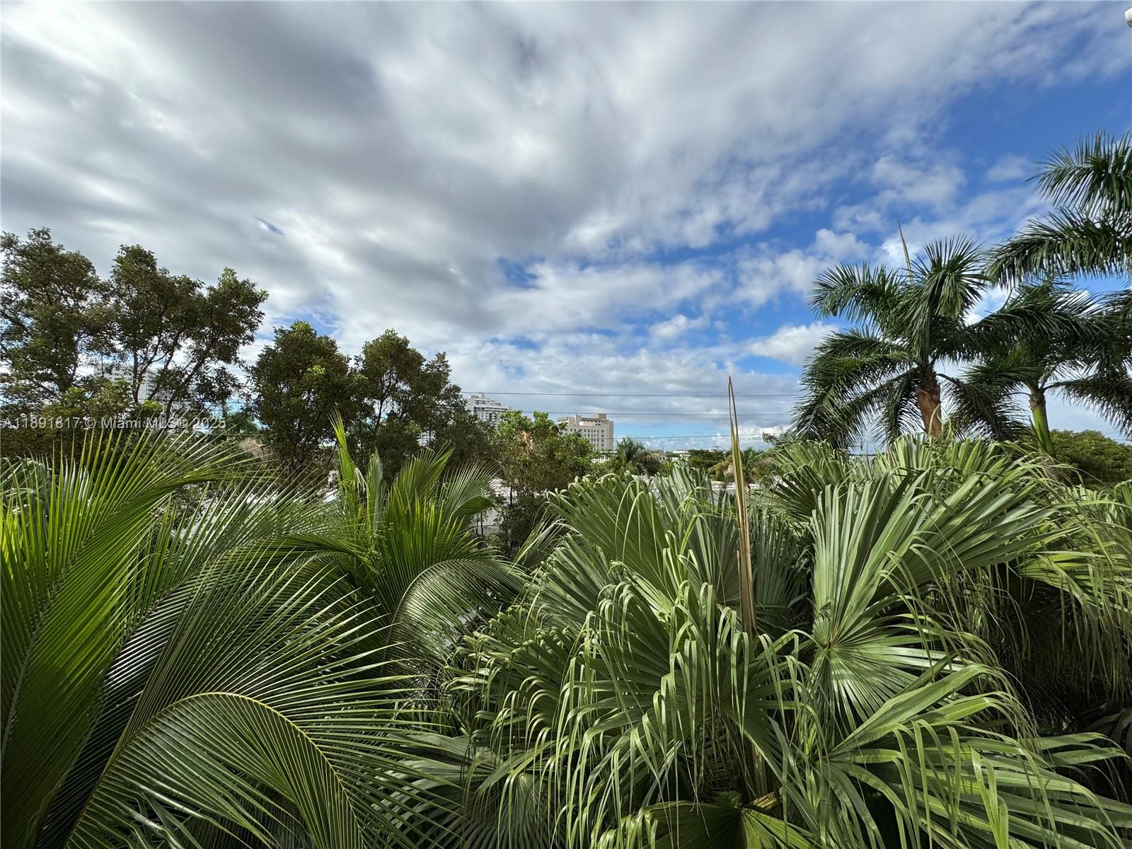 image Venture At Aventura West5