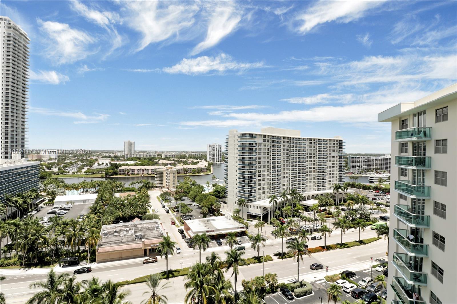 3901 S Ocean Dr #15R