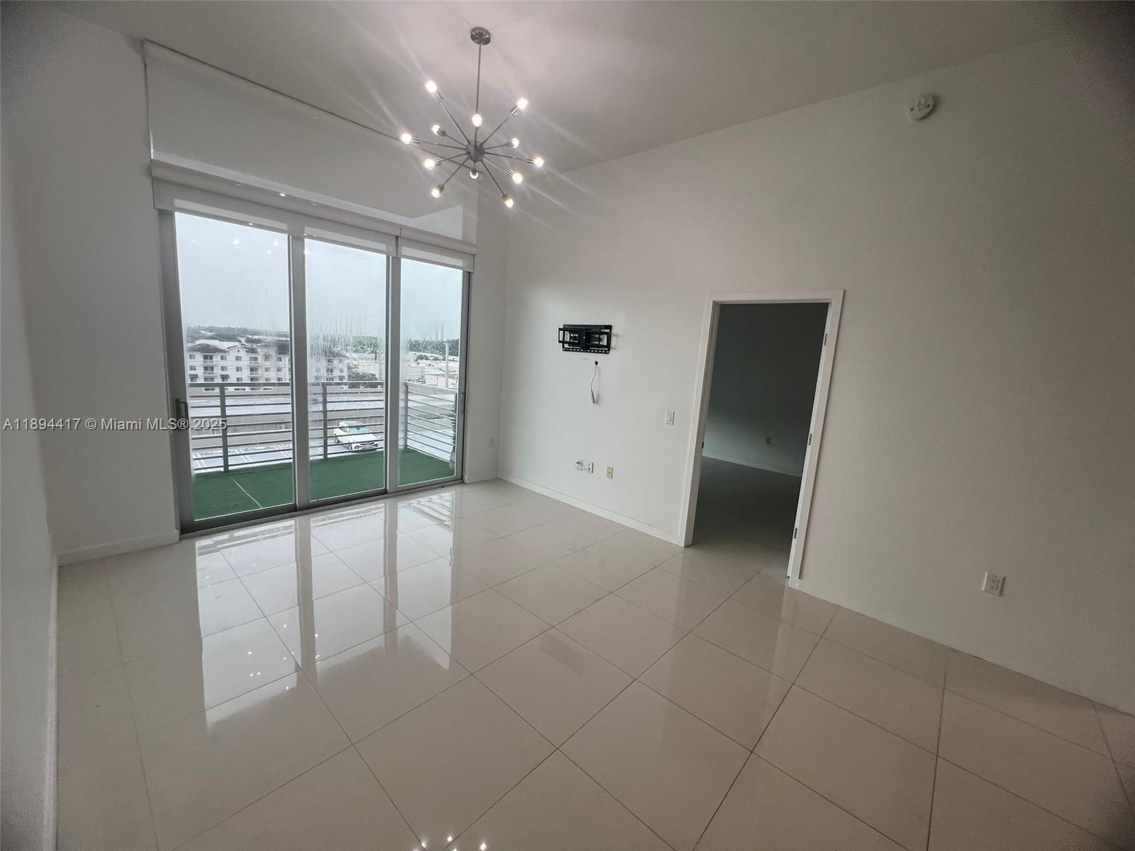 7661 NW 107th Ave #801 Doral, FL 33178