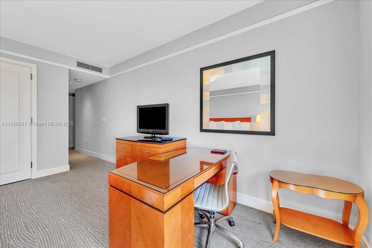 1435 Brickell Ave #3603 Miami, FL 33131