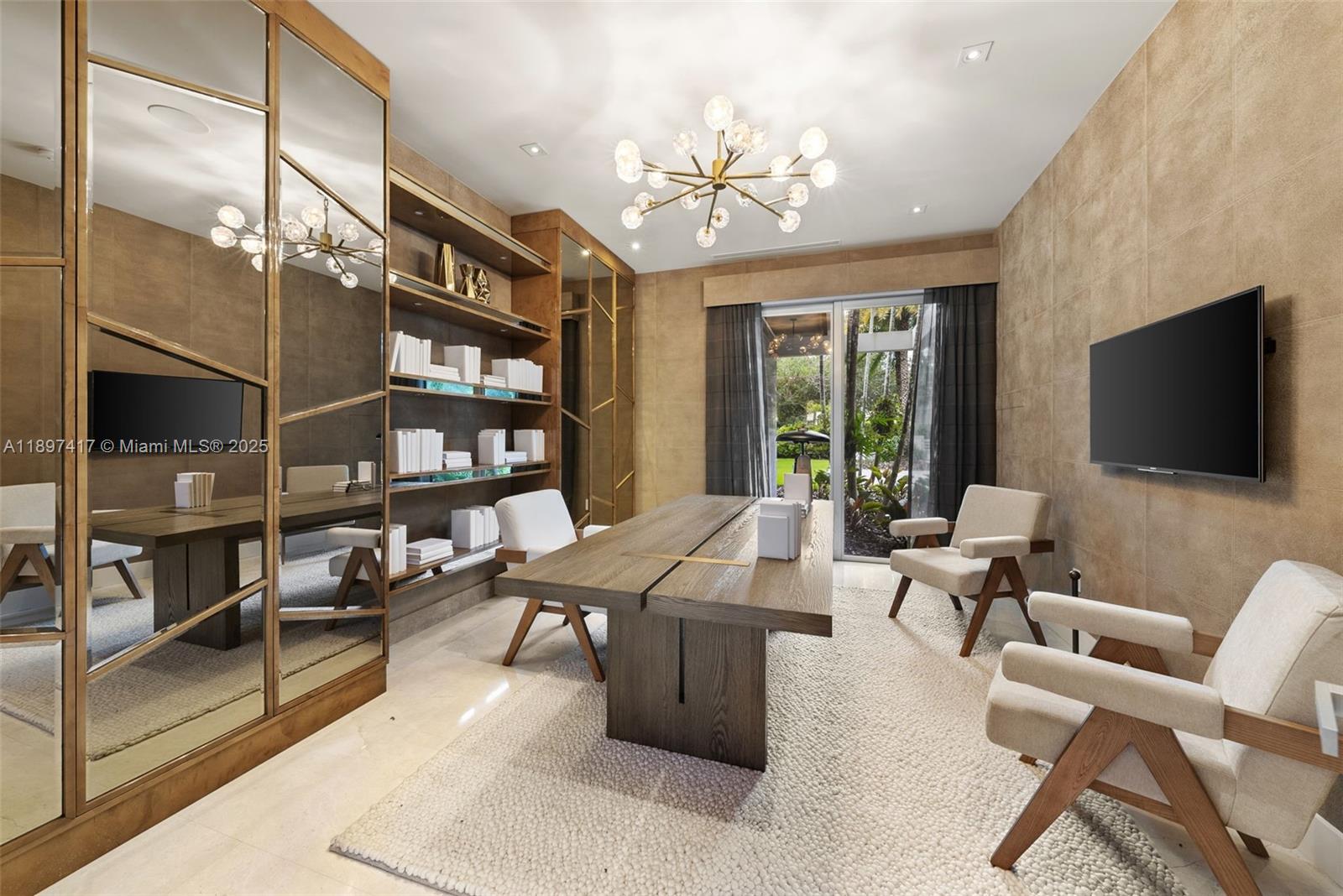 6831 SW 106th St Pinecrest, FL 33156