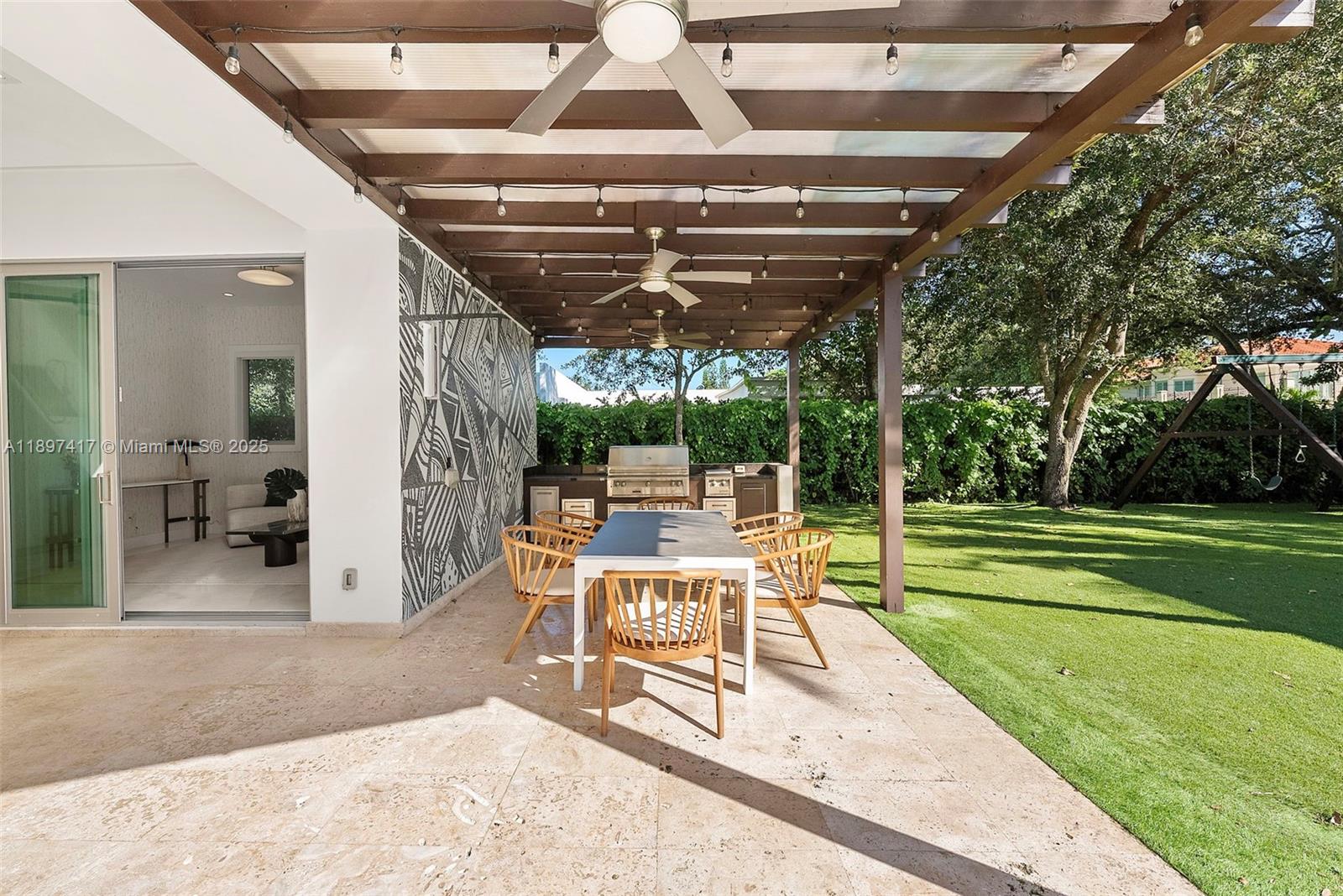 6831 SW 106th St Pinecrest, FL 33156