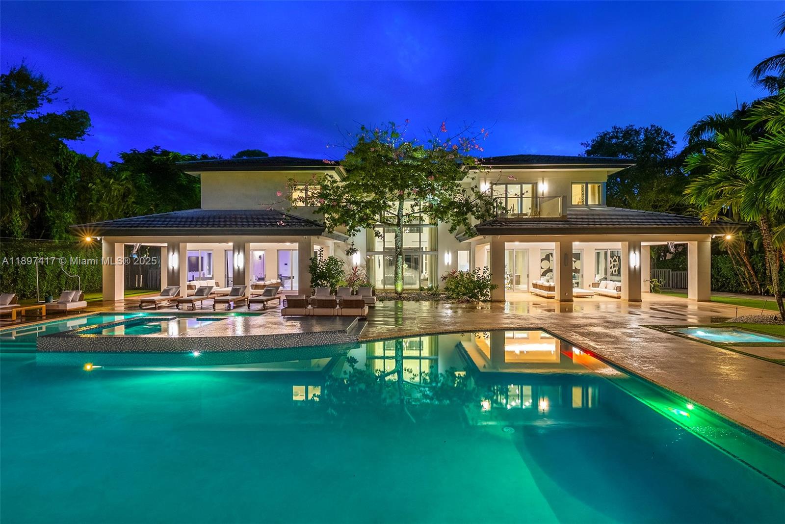 6831 SW 106th St Pinecrest, FL 33156