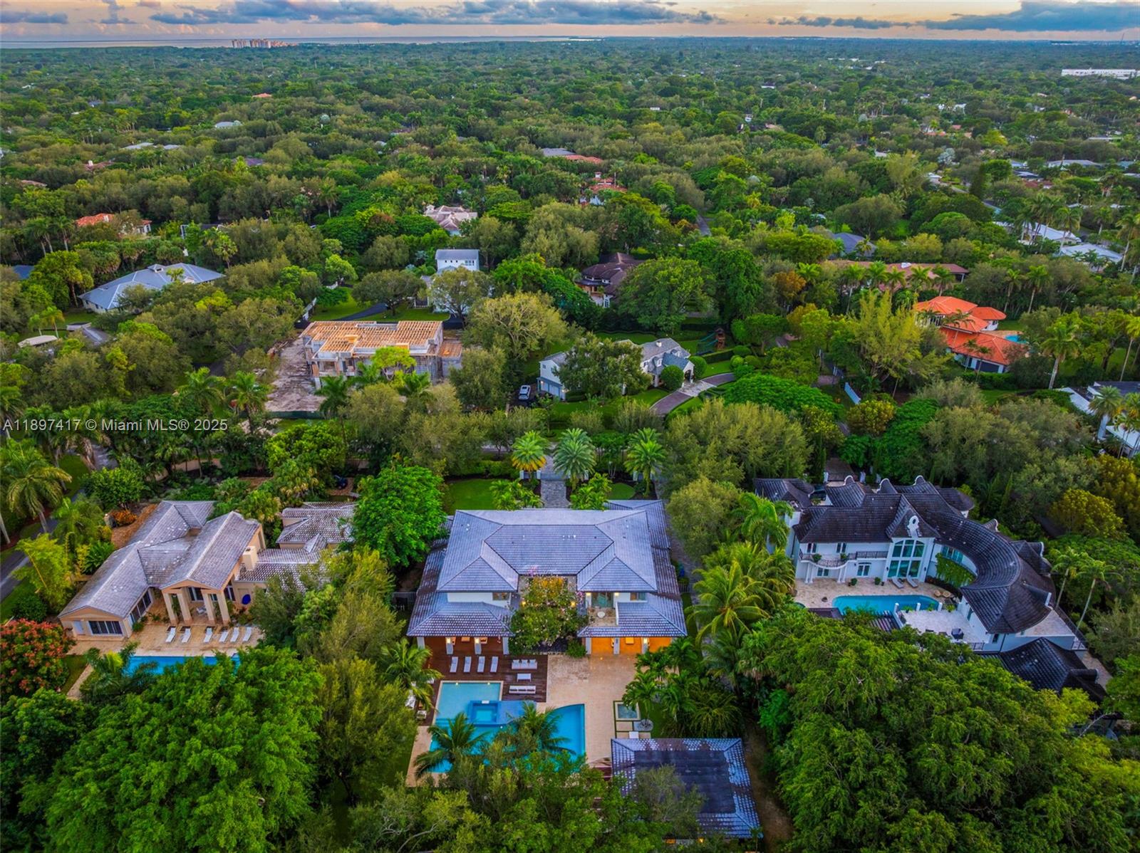 6831 SW 106th St Pinecrest, FL 33156