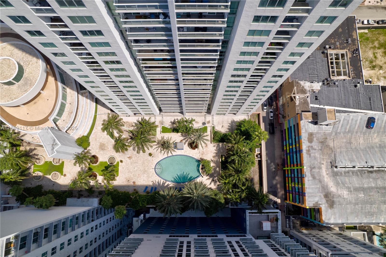 image Vizcayne South Condo10