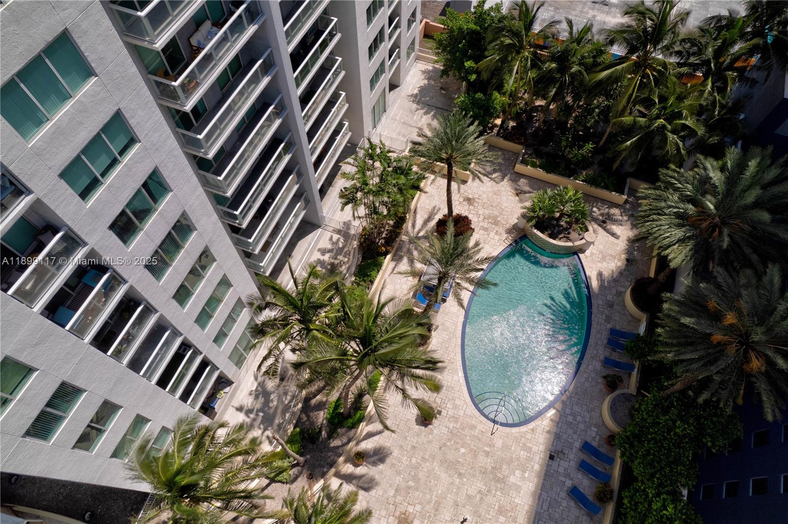 image Vizcayne South Condo11