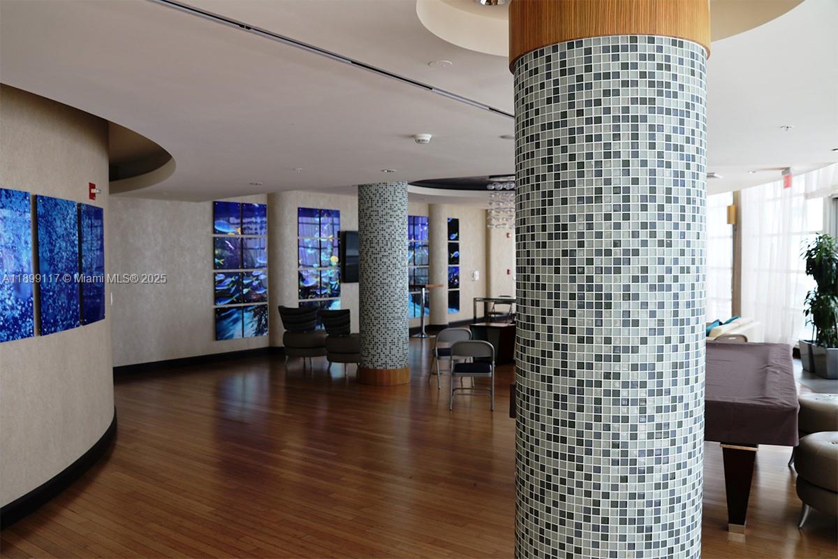 image Vizcayne South Condo37