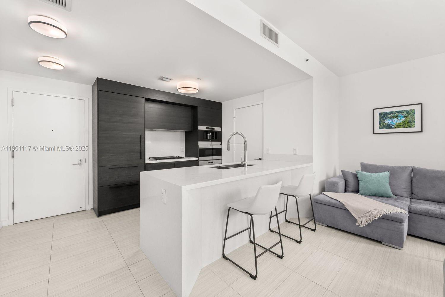 1 Collins Ave #108 Miami Beach, FL 33139