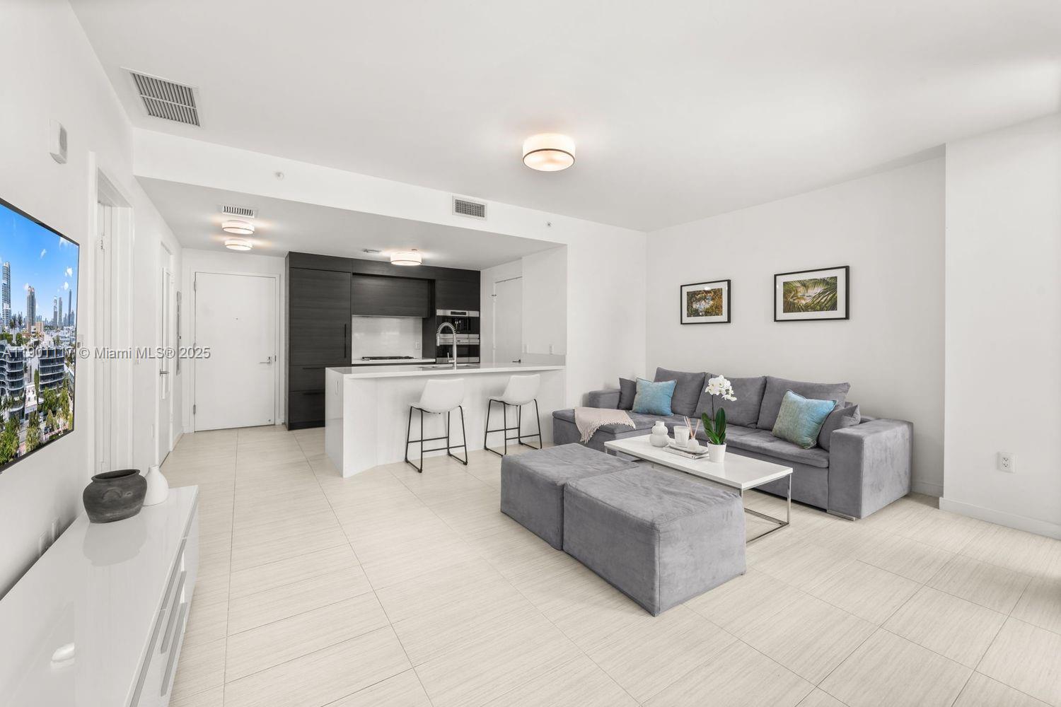 1 Collins Ave #108 Miami Beach, FL 33139