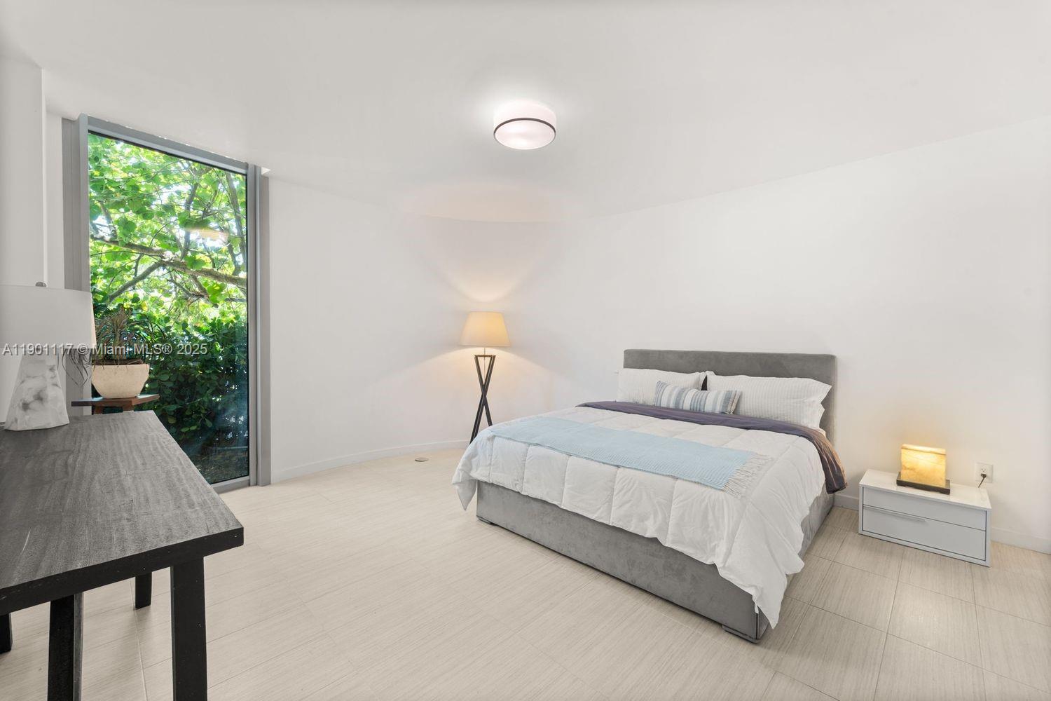 1 Collins Ave #108 Miami Beach, FL 33139