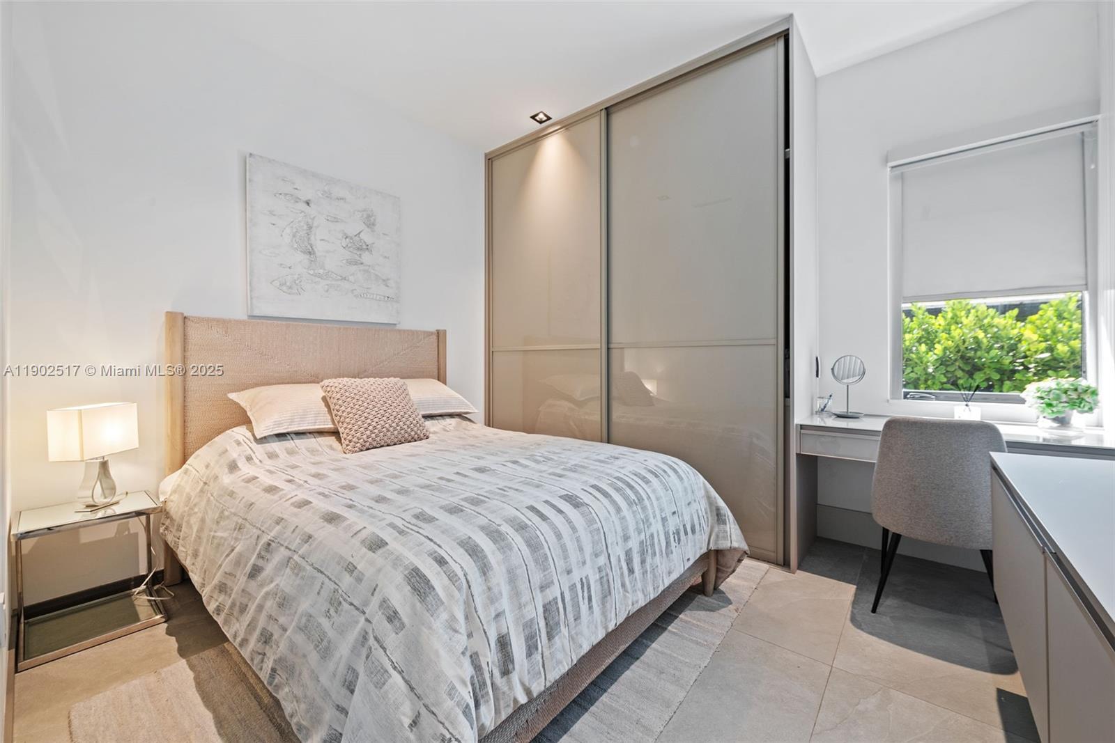 655 Layne Blvd Hallandale Beach, FL 33009