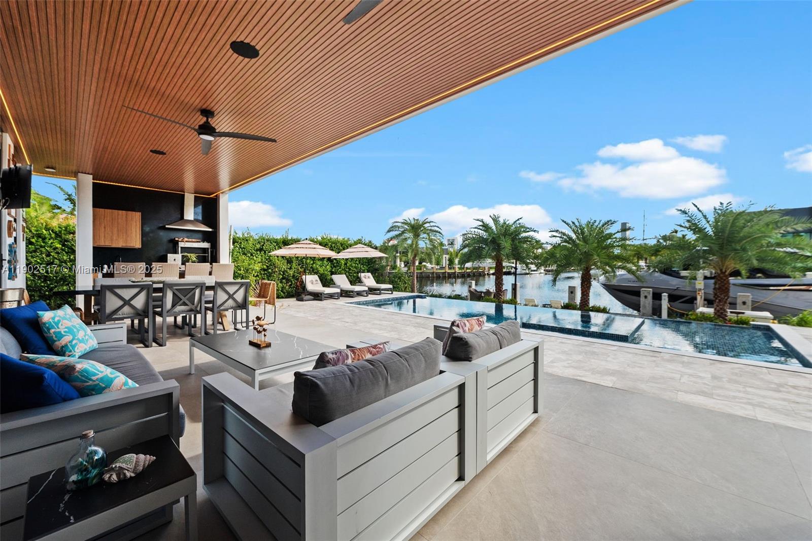 655 Layne Blvd Hallandale Beach, FL 33009