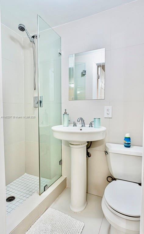 126 NW 33rd St Miami, FL 33127