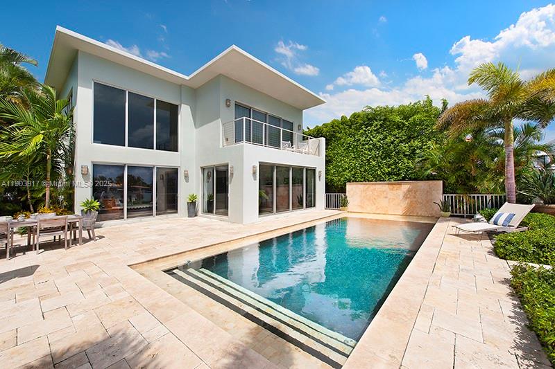 405 E San Marino Dr Miami Beach, FL 33139 405 E San Marino Dr Miami Beach, FL 33139