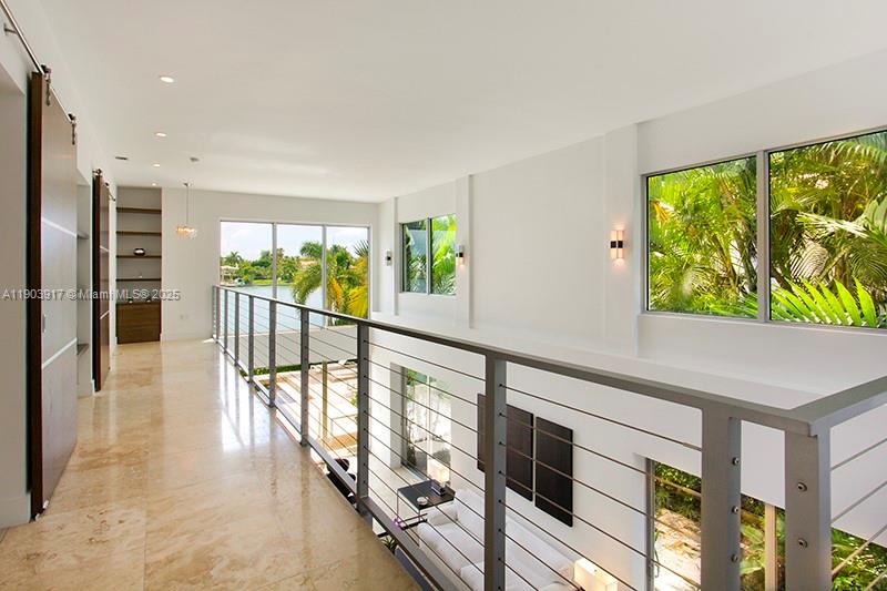 405 E San Marino Dr Miami Beach, FL 33139 405 E San Marino Dr Miami Beach, FL 33139