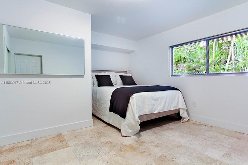 405 E San Marino Dr Miami Beach, FL 33139 405 E San Marino Dr Miami Beach, FL 33139