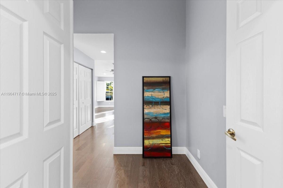 642 Heritage Dr Weston, FL 33326