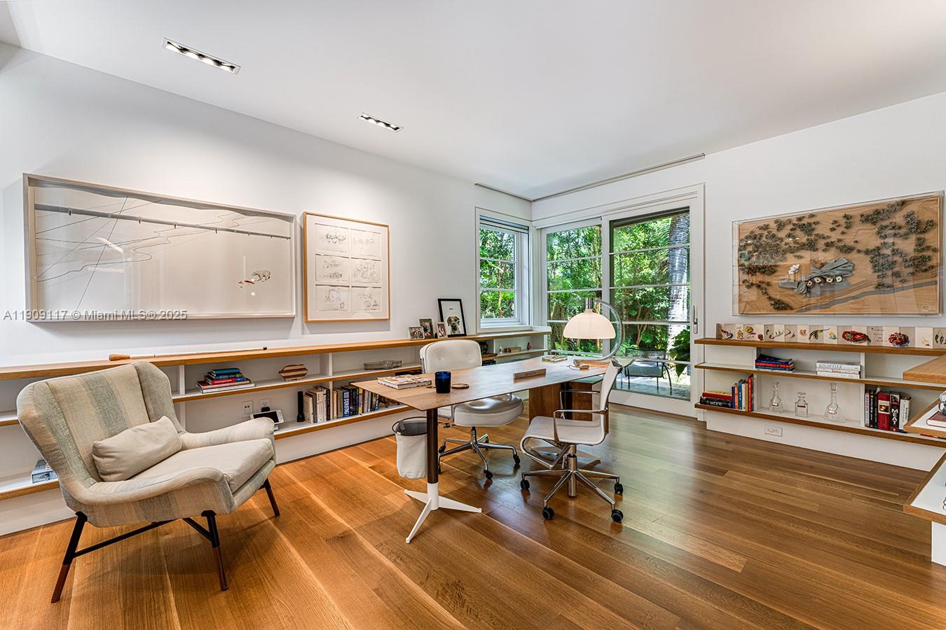 3585 Anchorage Way Miami, FL 33133