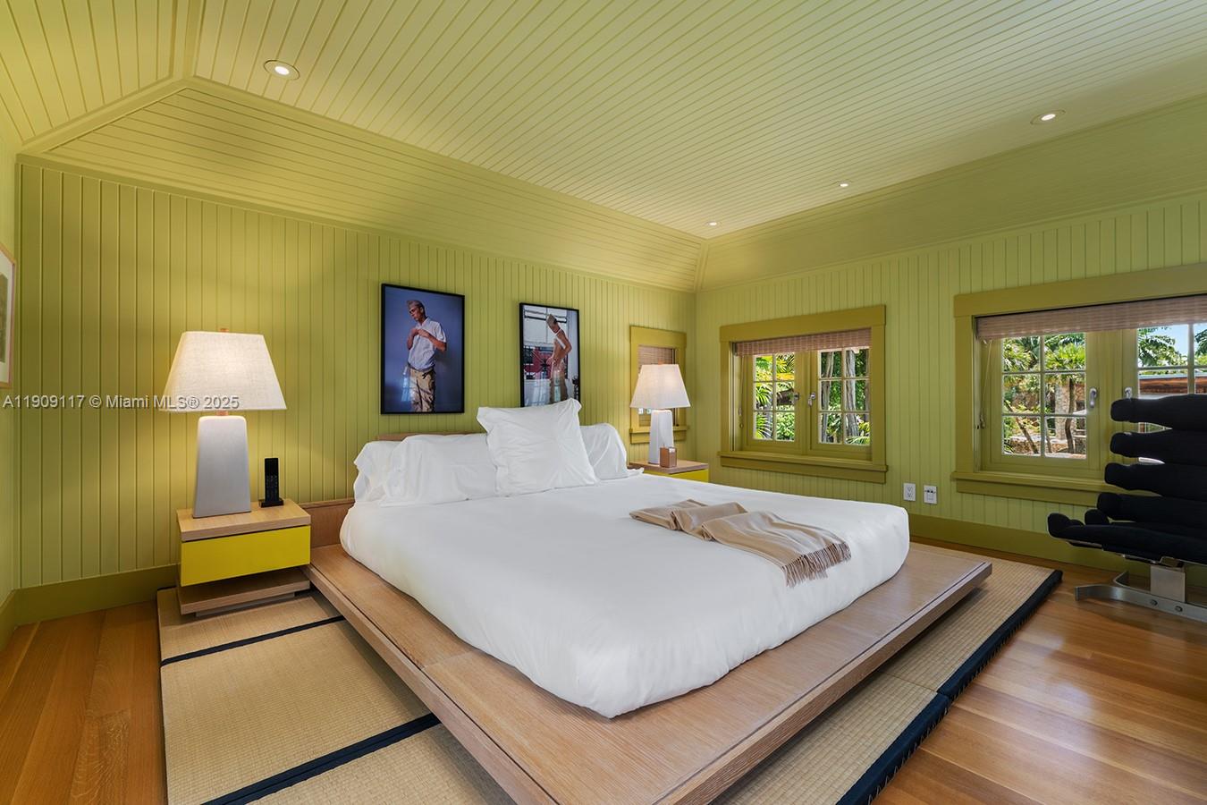 3585 Anchorage Way Miami, FL 33133